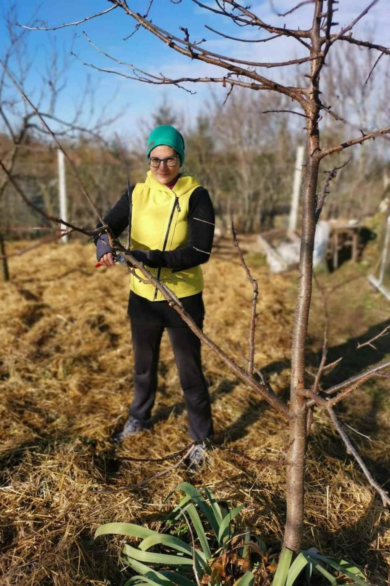 Ille- Olla mellény kertészkedéshez is 